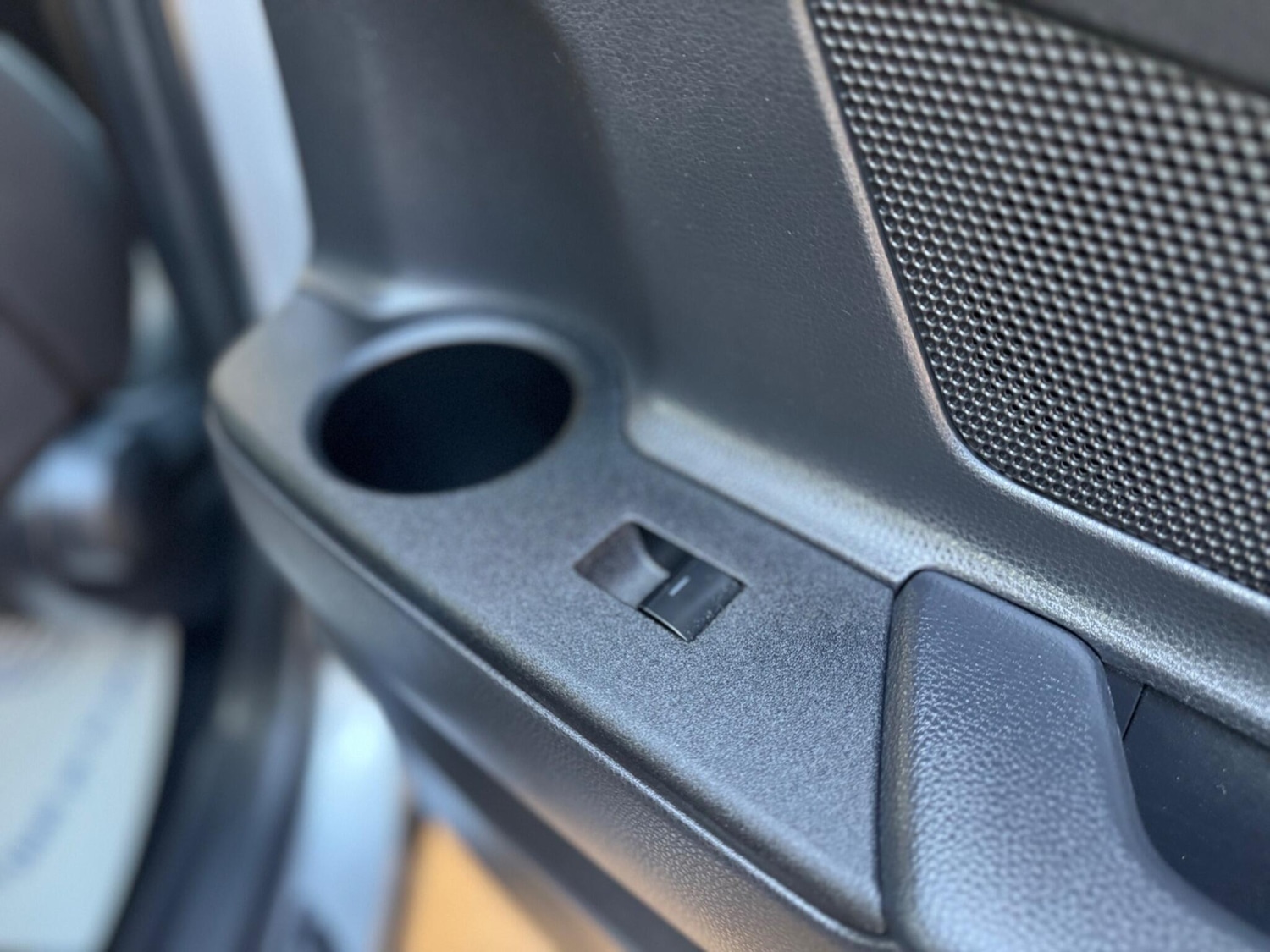 Used Toyota C-HR for sale - 77081816: Photo 17