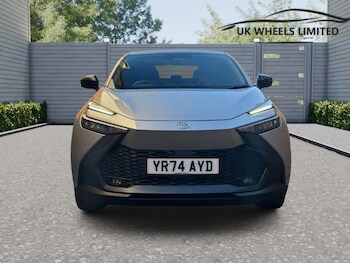 Used Toyota C-HR 2024 for sale - 77081816: Photo