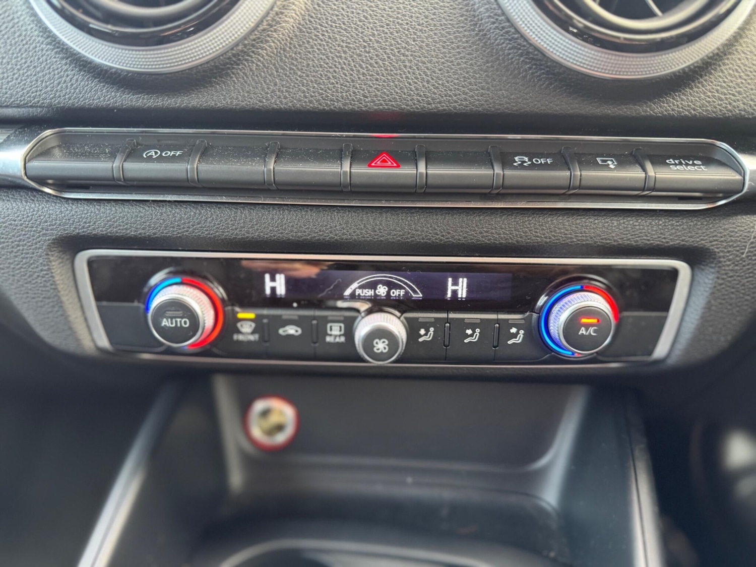 Used Audi A3 2013 for sale - 76306454: Photo 19
