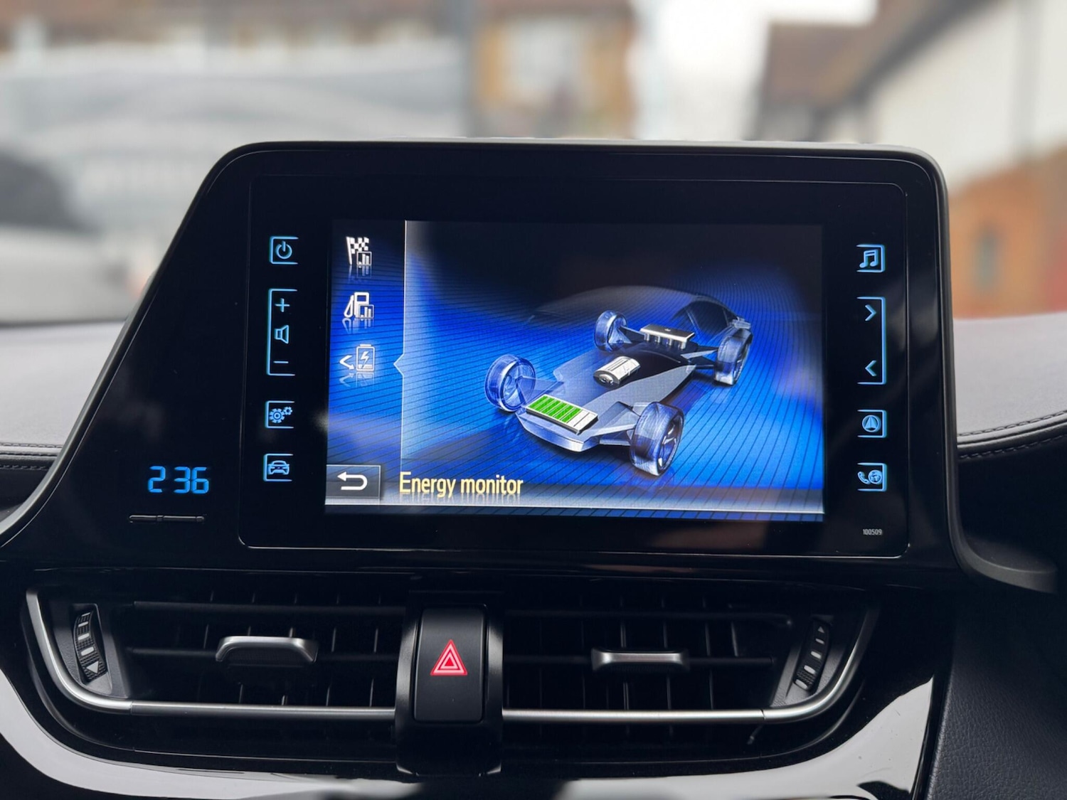 Used Toyota C-HR 2018 for sale - 77067103: Photo 21