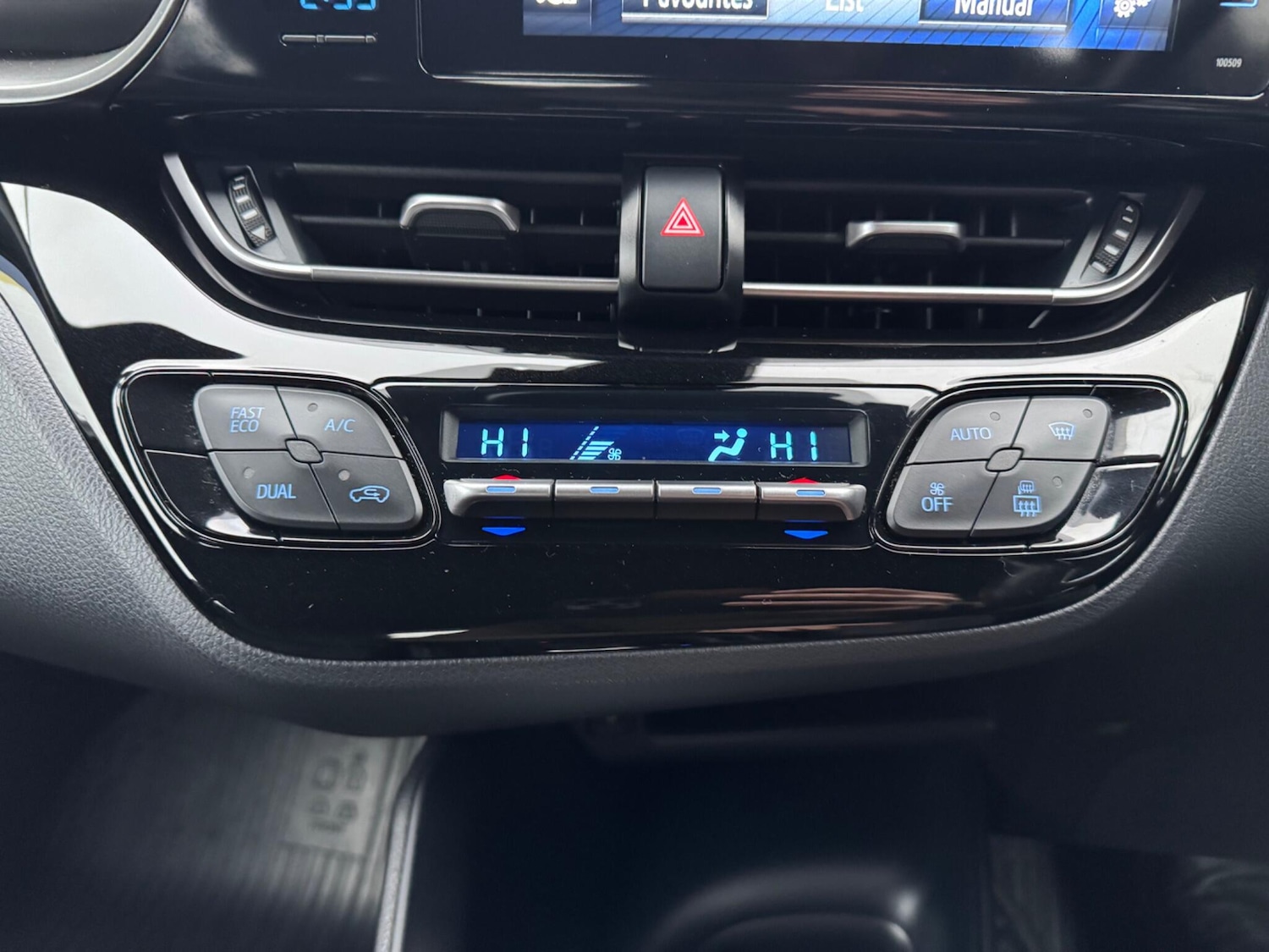 Used Toyota C-HR 2018 for sale - 77067103: Photo 25