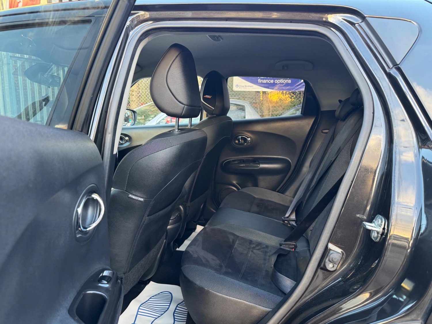 Used Nissan Juke 2018 for sale - 76952872: Photo 18