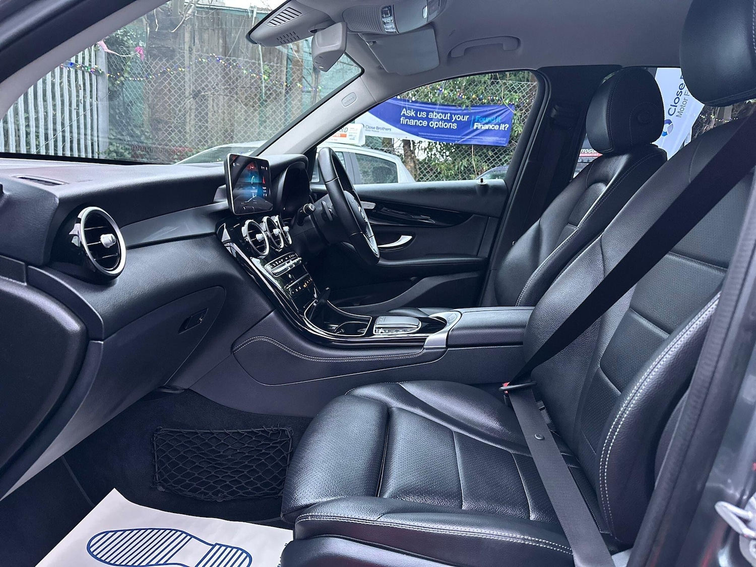 Used Mercedes-Benz GLC 2019 for sale - 76866293: Photo 30