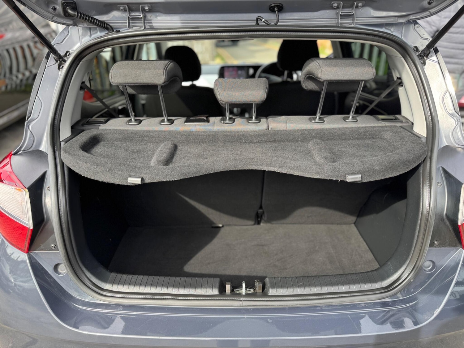 Used Hyundai i10 2022 for sale - 77892745: Photo 36