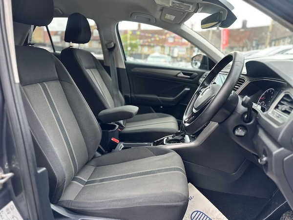 Used Volkswagen T-Roc 2021 for sale - 76032235: Photo 13