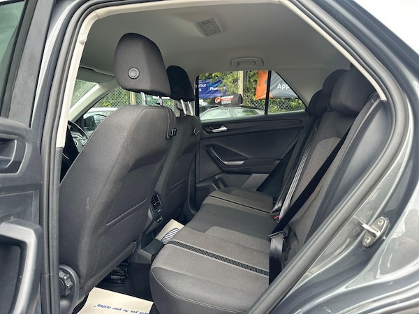 Used Volkswagen T-Roc 2021 for sale - 76032235: Photo 15