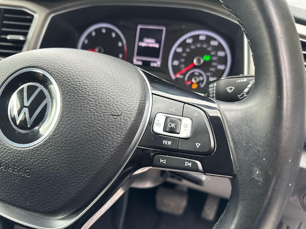 Used Volkswagen T-Roc 2021 for sale - 76032235: Photo 22