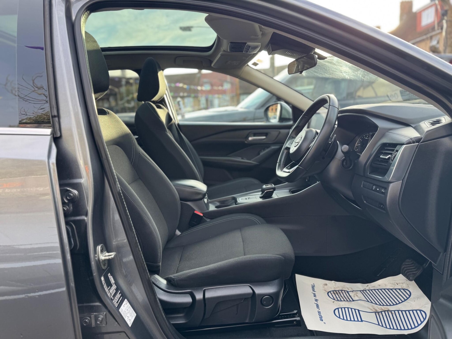 Used Nissan Qashqai for sale - 77882080: Photo 15