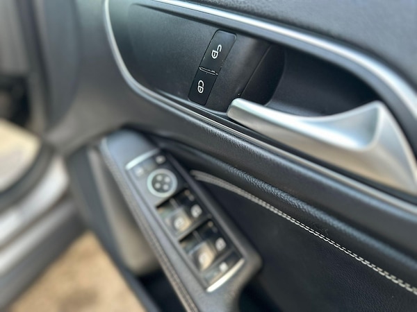 Used Mercedes-Benz GLA 2019 for sale - 76137256: Photo 16