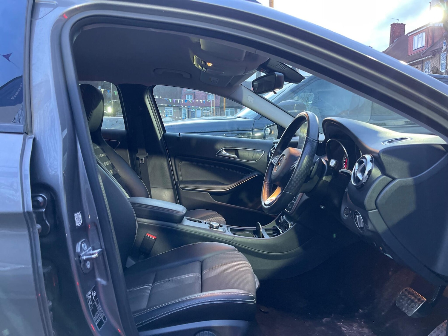 Used Mercedes-Benz GLA 2018 for sale - 77400613: Photo 11