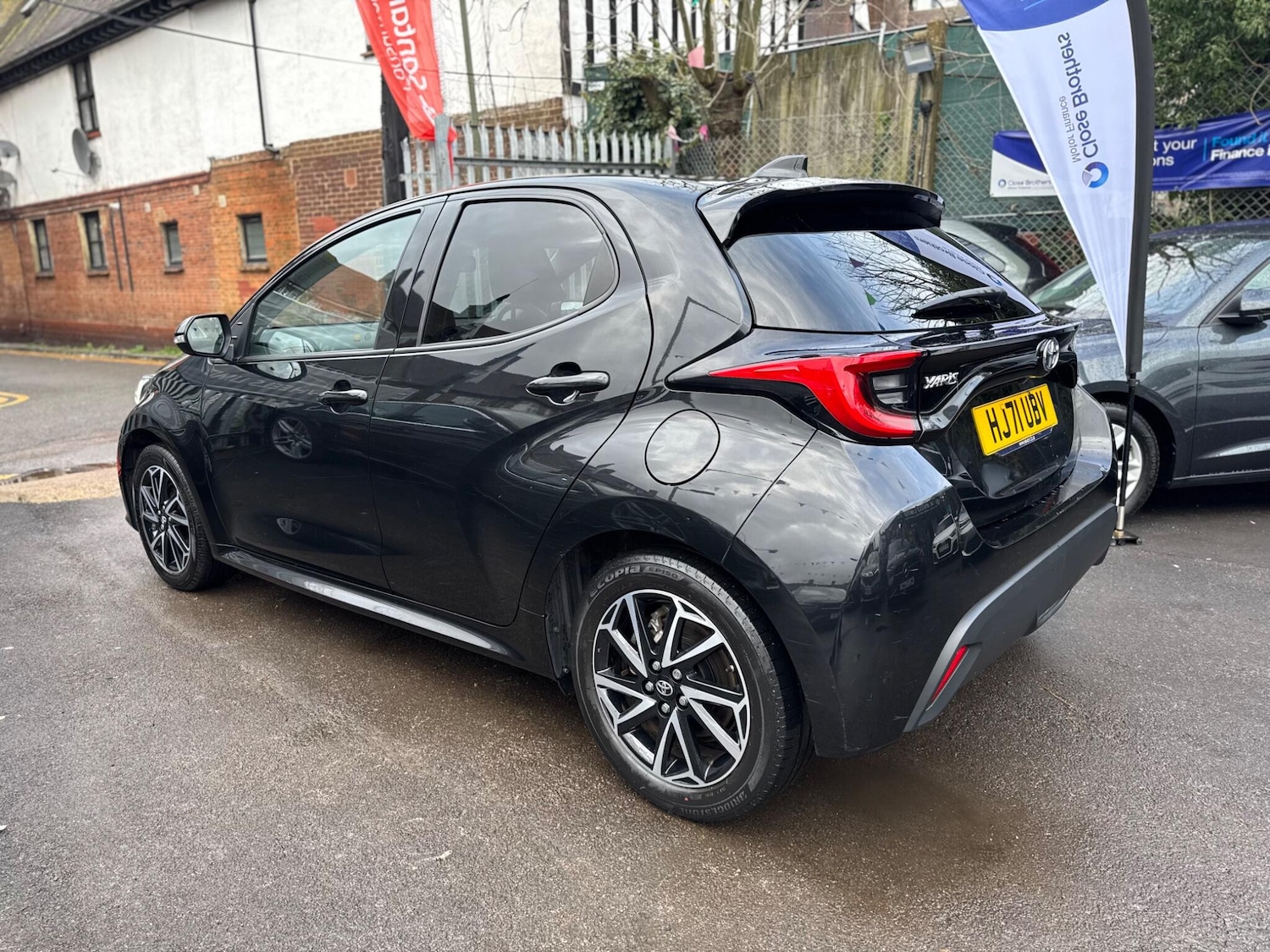 Used Toyota Yaris 2021 for sale - 77344448: Photo 7