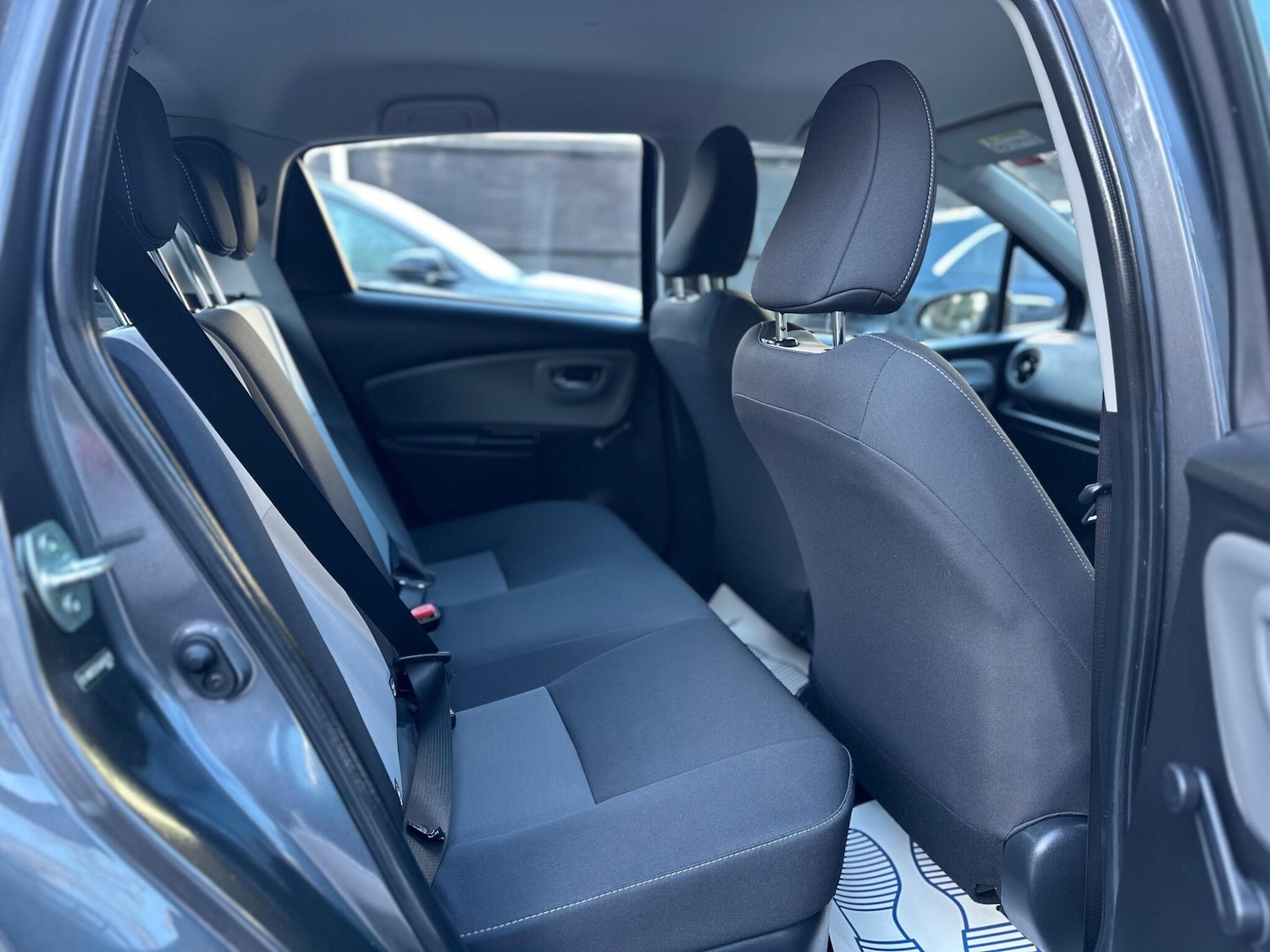 Used Toyota Yaris 2018 for sale - 77109839: Photo 14