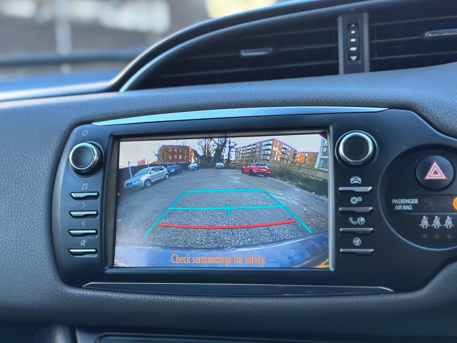 Used Toyota Yaris 2018 for sale - 77109839: Photo 22