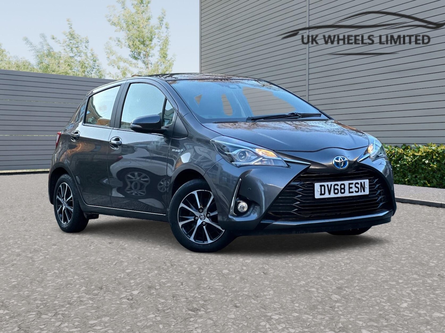 Used Toyota Yaris 2018 for sale - 77109839: Photo 37