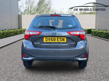 Used Toyota Yaris 2018 for sale - 77109839: Photo