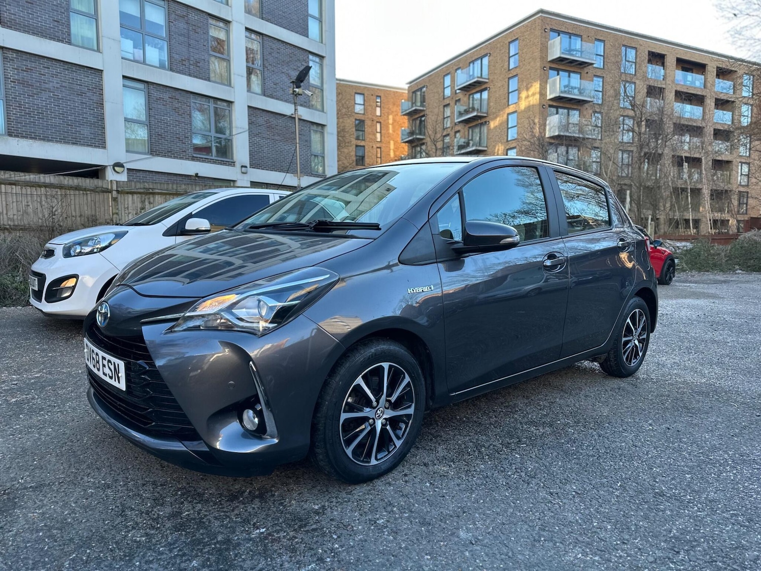 Used Toyota Yaris 2018 for sale - 77109839: Photo 9