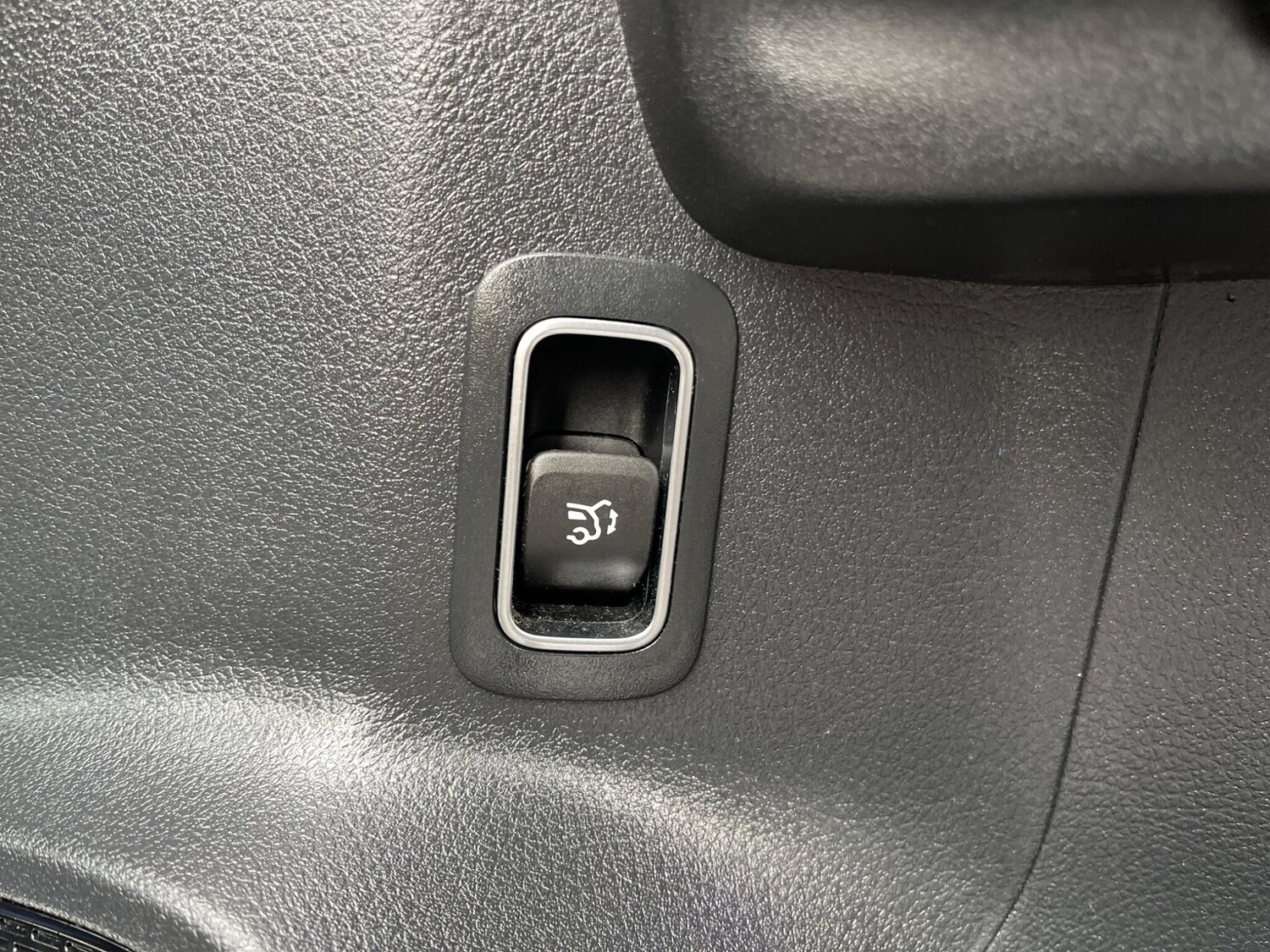 Used Mercedes-Benz GLB 2021 for sale - 76409096: Photo 36