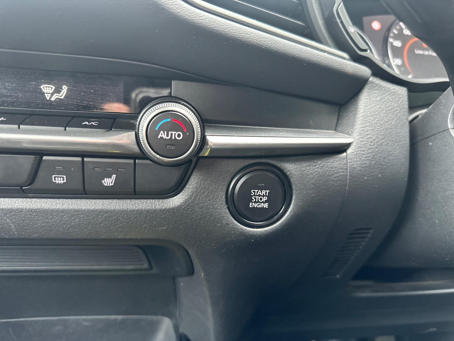 Used Mazda CX-30 2023 for sale - 75905560: Photo 10