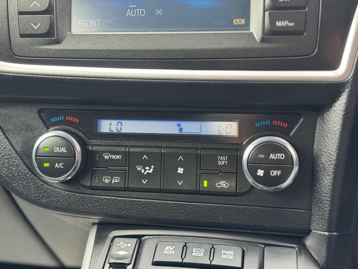 Used Toyota Auris 2014 for sale - 78072431: Photo 27