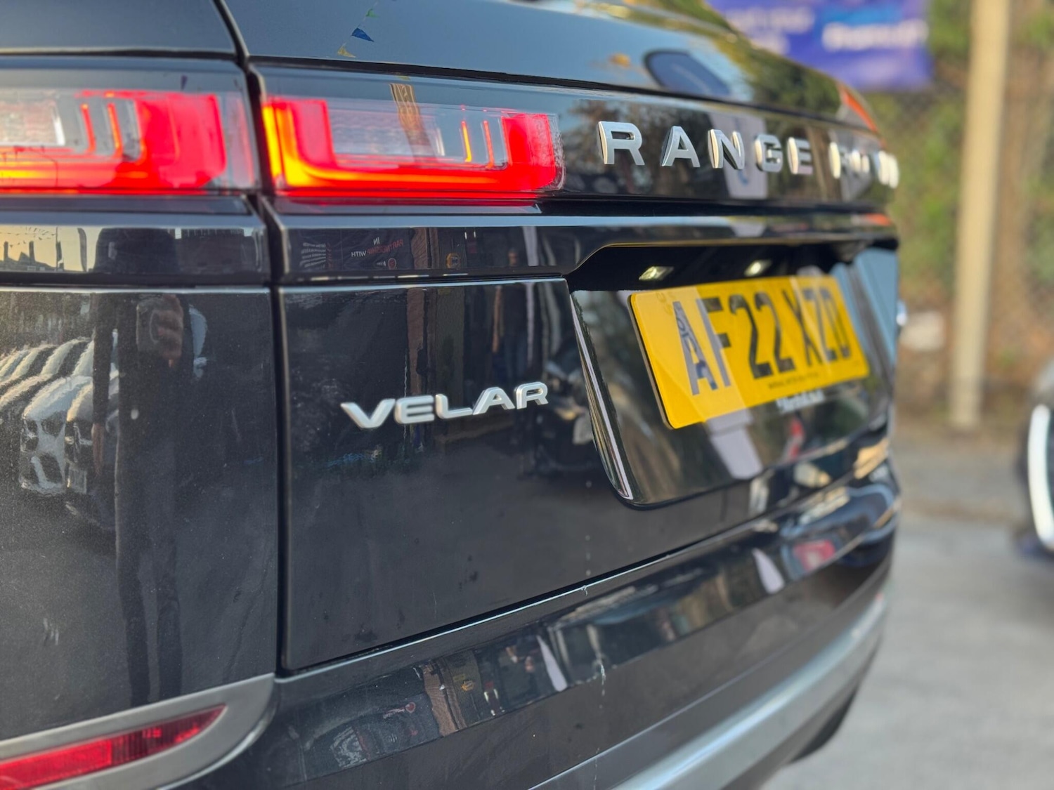 Used Land Rover Range Rover Velar 2022 for sale - 76607669: Photo 11