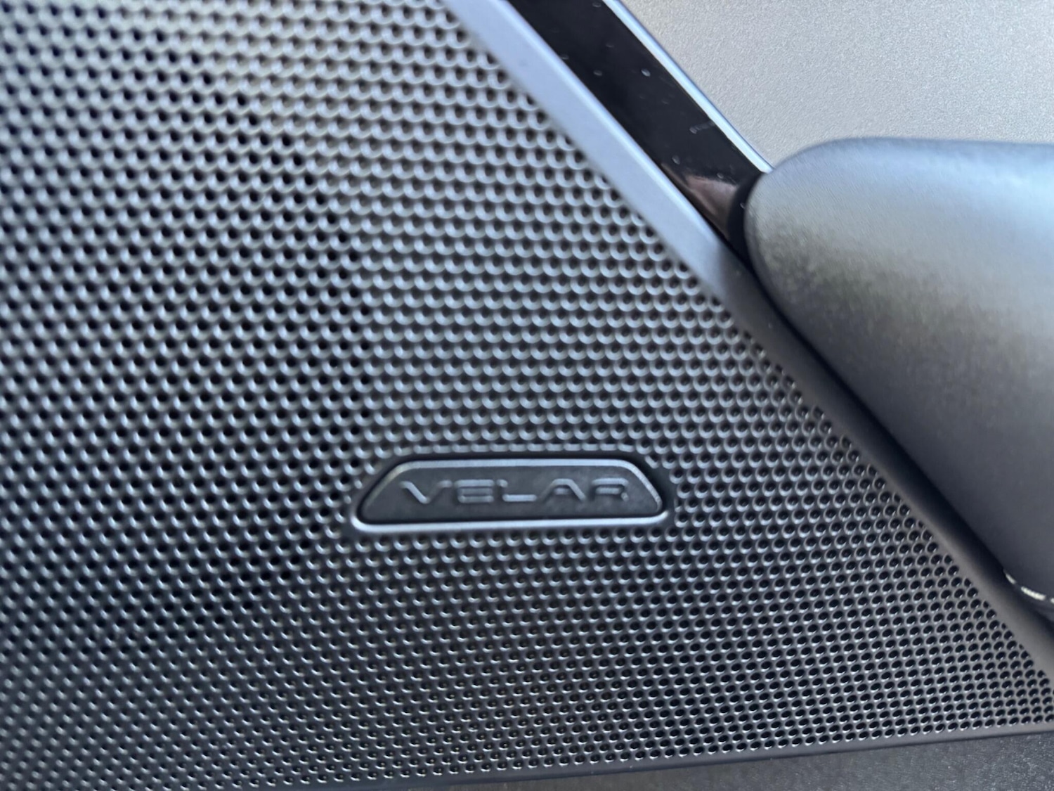 Used Land Rover Range Rover Velar 2022 for sale - 76607669: Photo 37