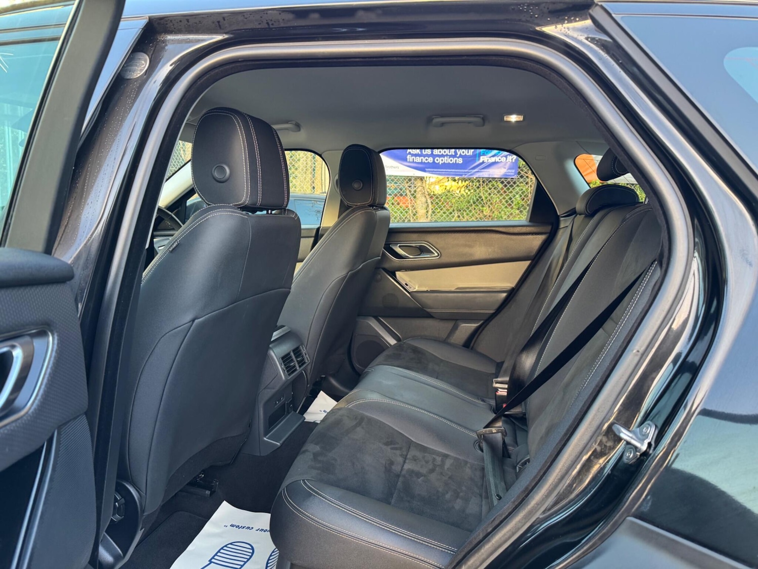 Used Land Rover Range Rover Velar 2022 for sale - 76607669: Photo 41