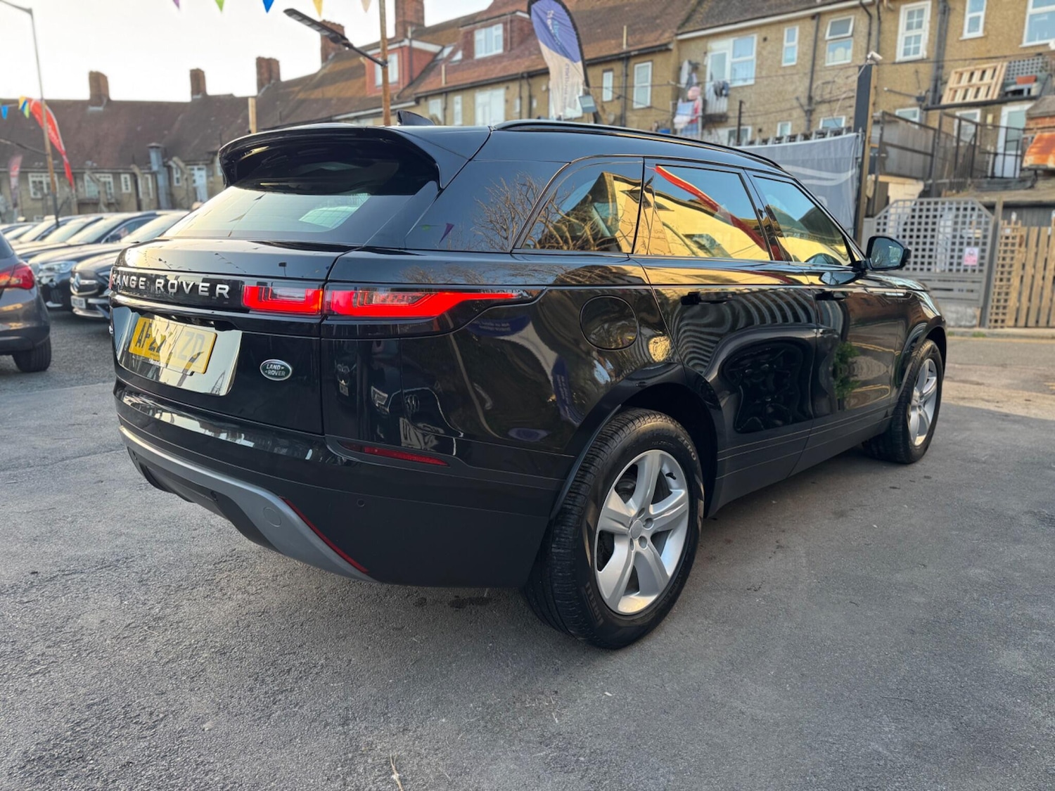 Used Land Rover Range Rover Velar 2022 for sale - 76607669: Photo 9