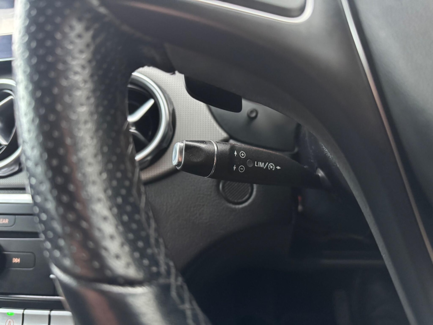 Used Mercedes-Benz GLA 2019 for sale - 77400860: Photo 15