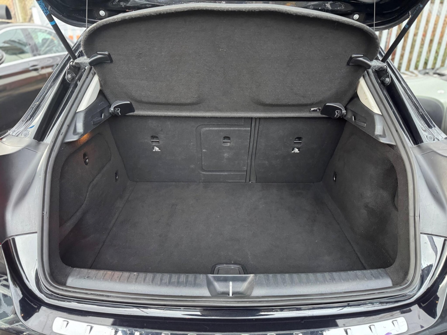 Used Mercedes-Benz GLA 2019 for sale - 77400860: Photo 37