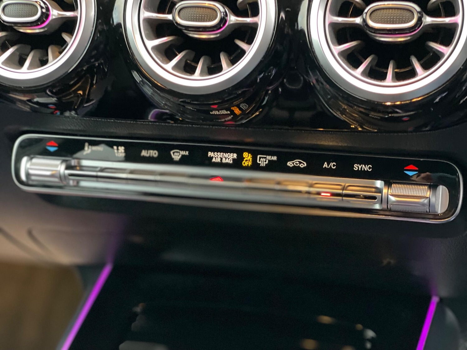 Used Mercedes-Benz GLA 2021 for sale - 76432508: Photo 17