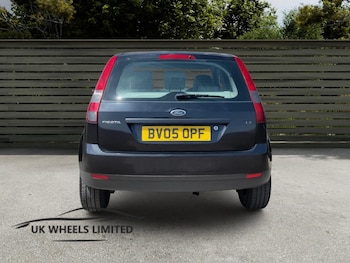 Used Ford Fiesta 2005 for sale - 78898460: Photo