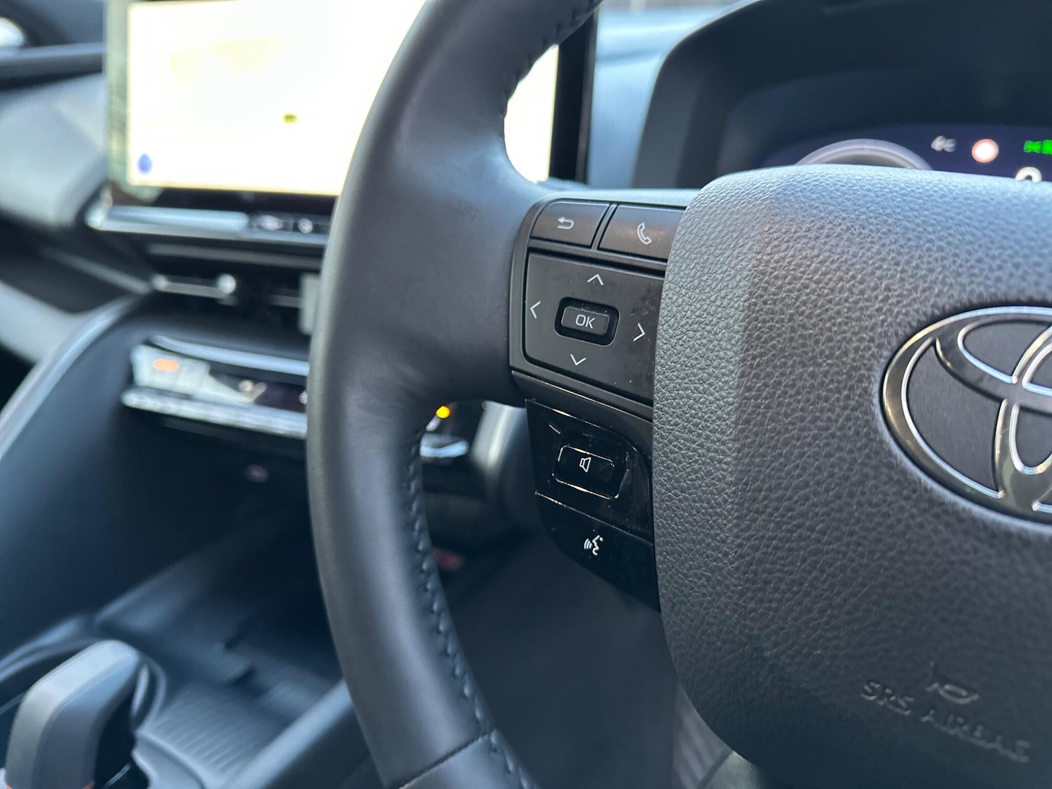 Used Toyota C-HR 2024 for sale - 77120816: Photo 29