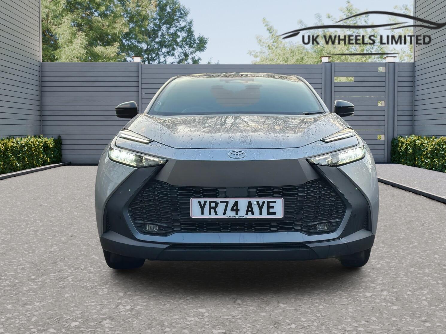 Used Toyota C-HR 2024 for sale - 77120816: Photo 3