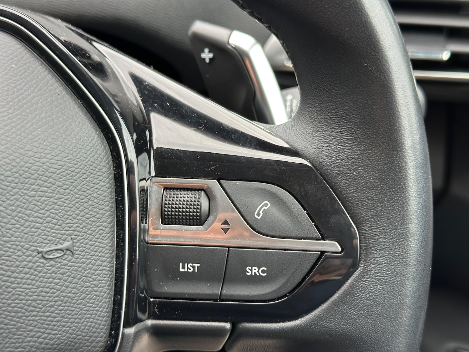 Used Peugeot 3008 2021 for sale - 77612015: Photo 39