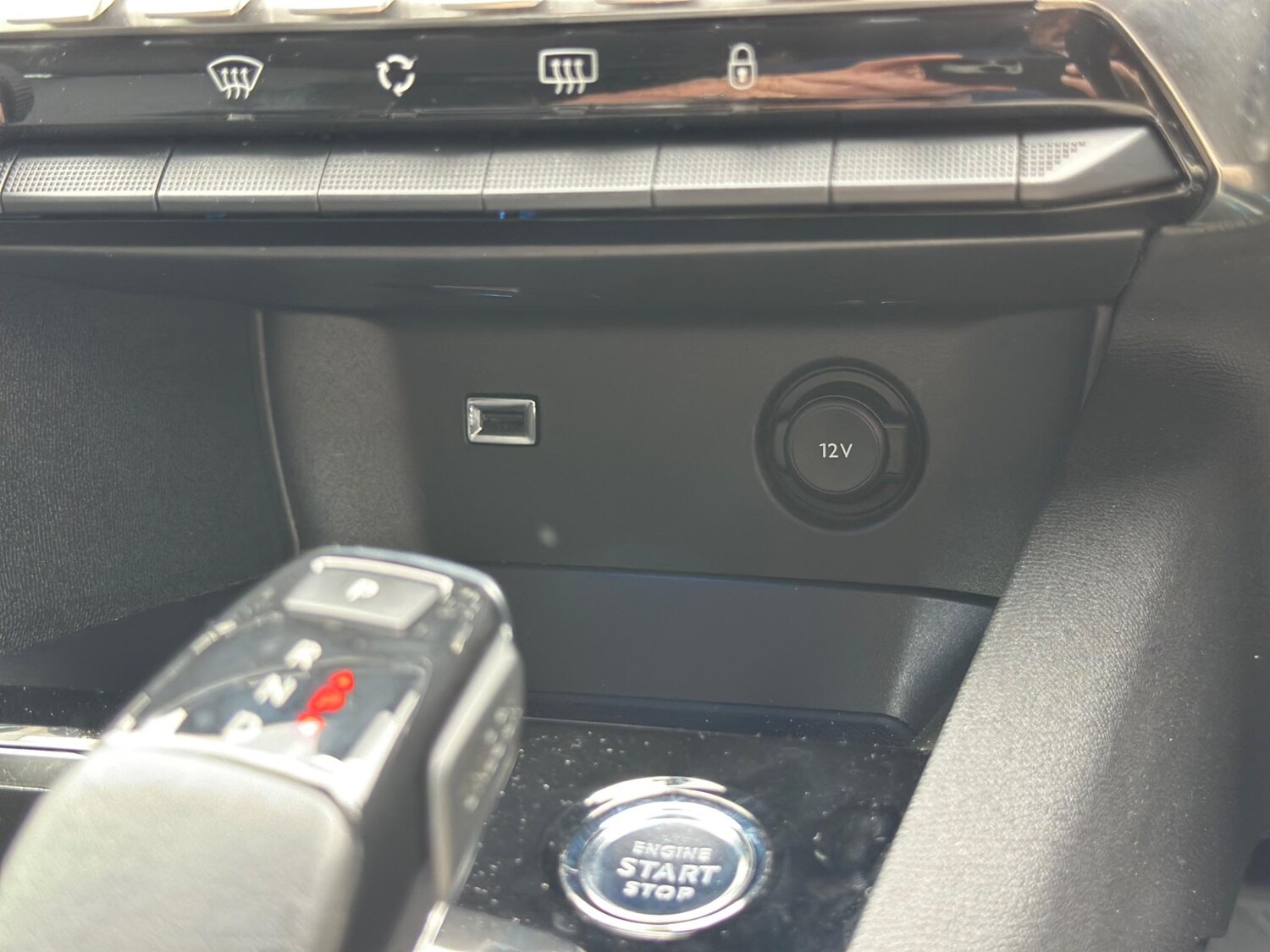 Used Peugeot 3008 2021 for sale - 77612015: Photo 41