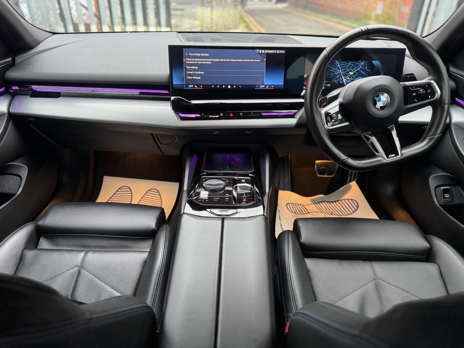 Used BMW 5 Series 2024 for sale - 77040127: Photo 11