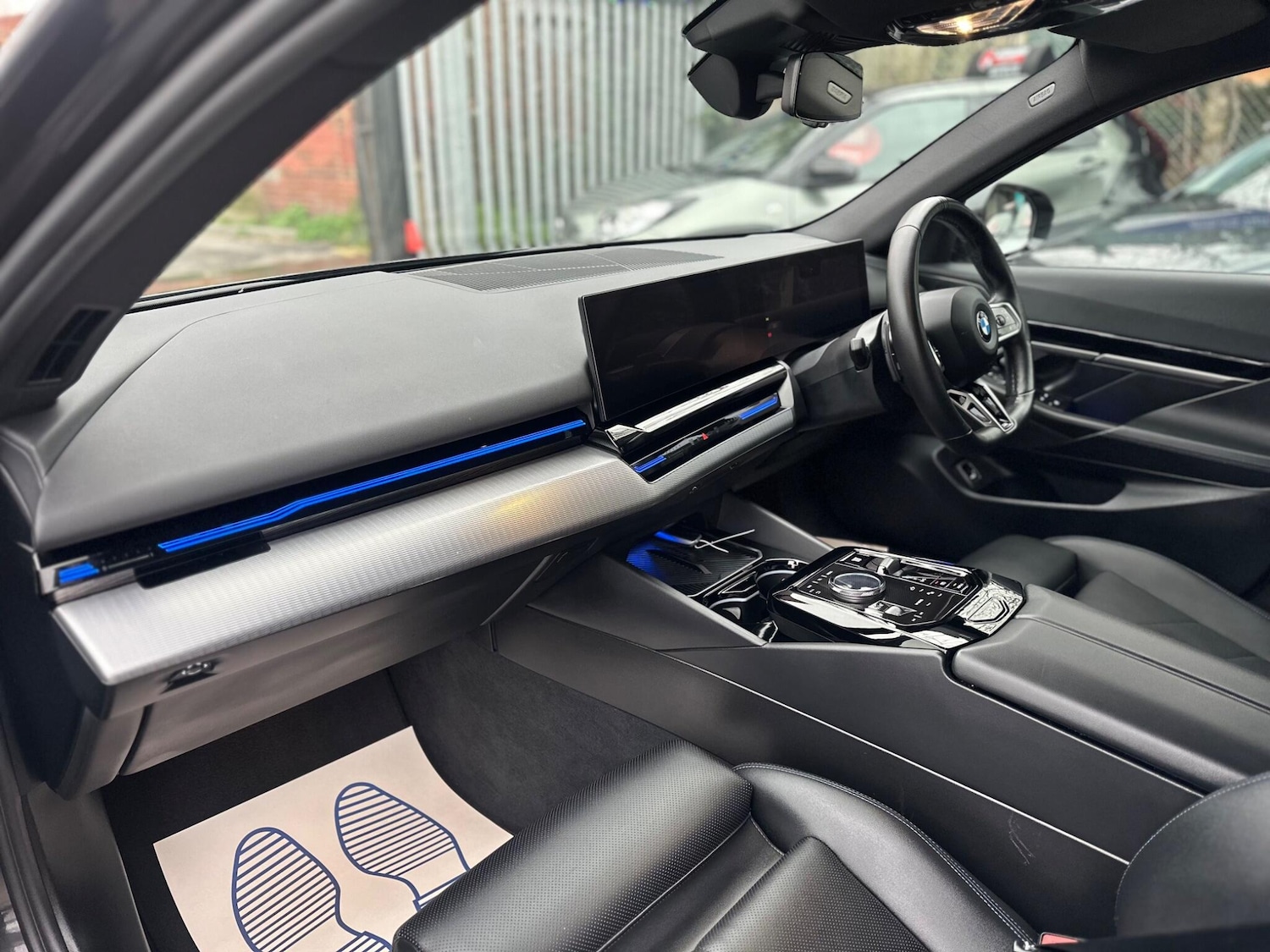 Used BMW 5 Series 2024 for sale - 77040127: Photo 25