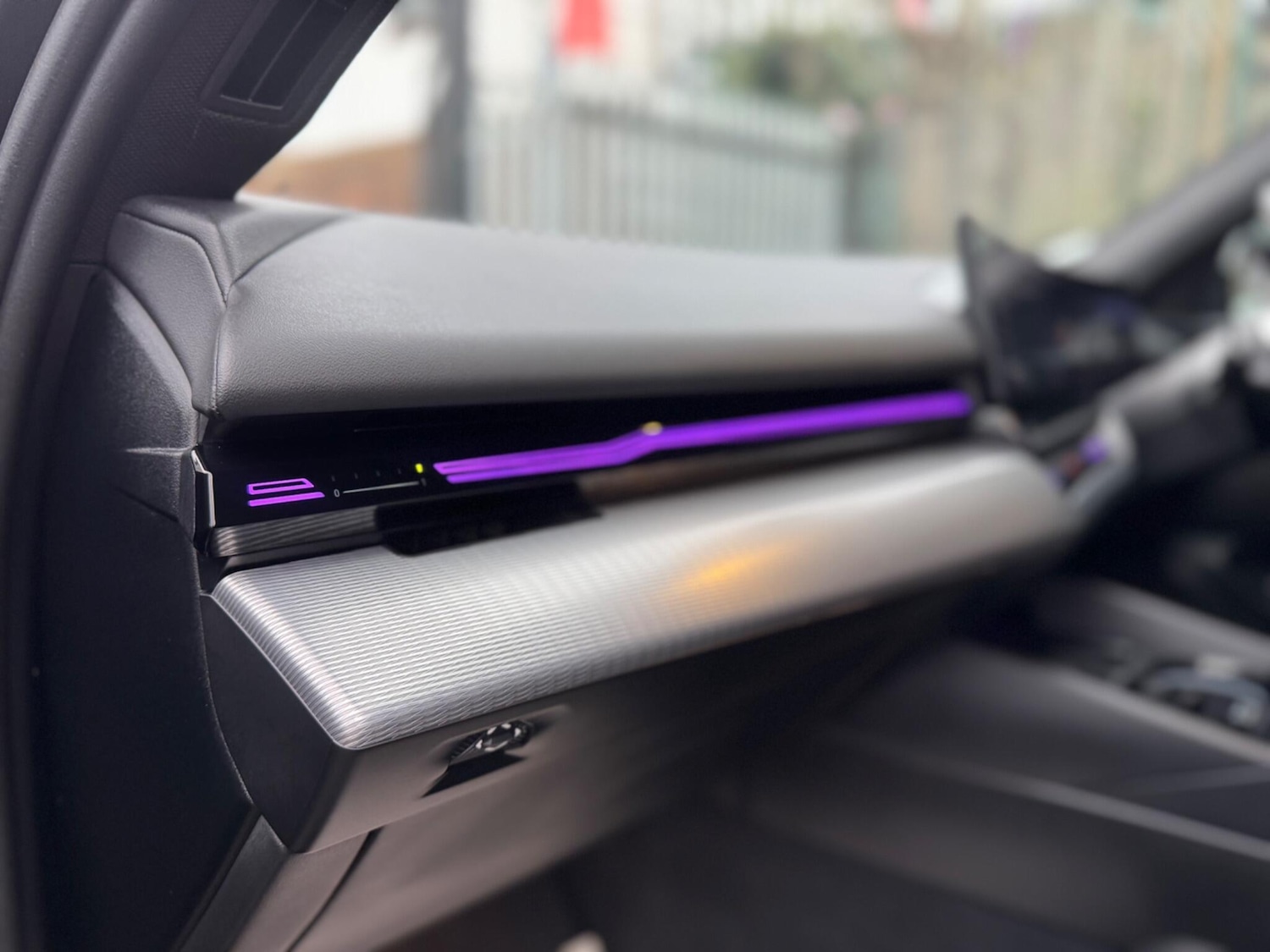 Used BMW 5 Series 2024 for sale - 77040127: Photo 87