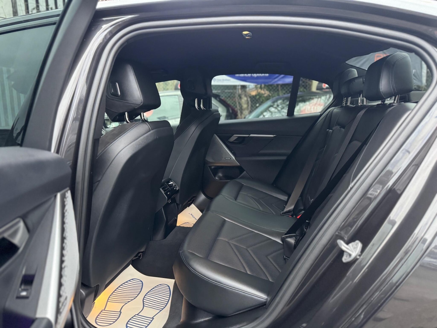 Used BMW 5 Series 2024 for sale - 77040127: Photo 93