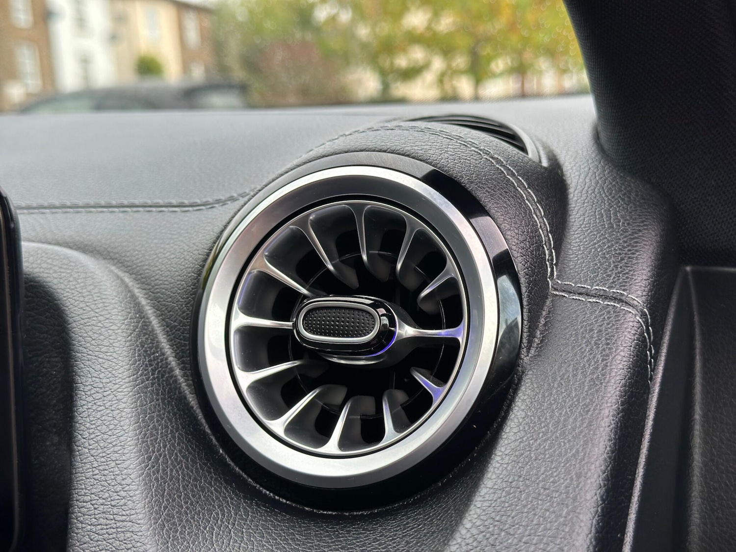 Used Mercedes-Benz GLA 2022 for sale - 76989597: Photo 56