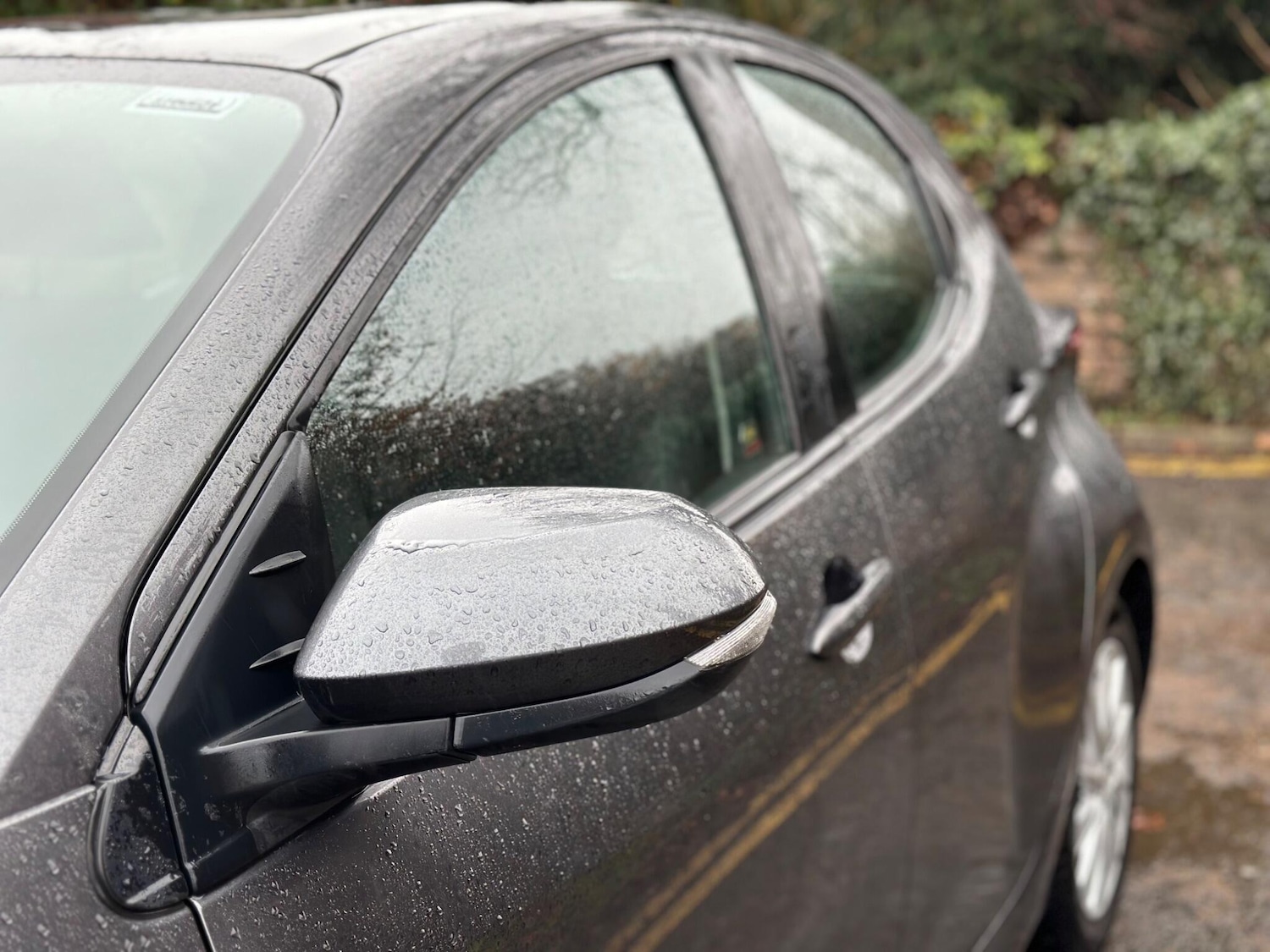 Used Toyota Yaris for sale - 77709472: Photo 49