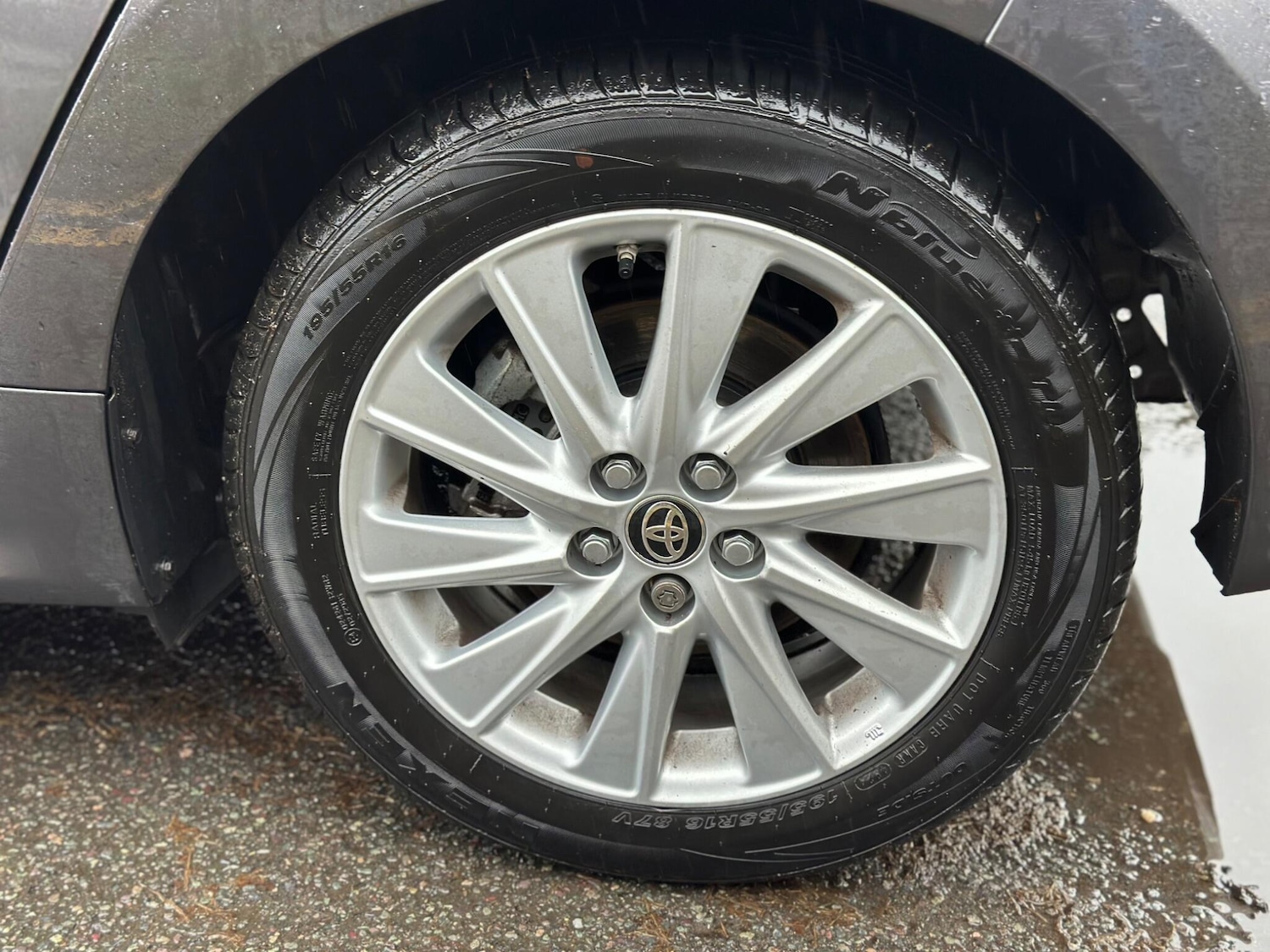 Used Toyota Yaris for sale - 77709472: Photo 51