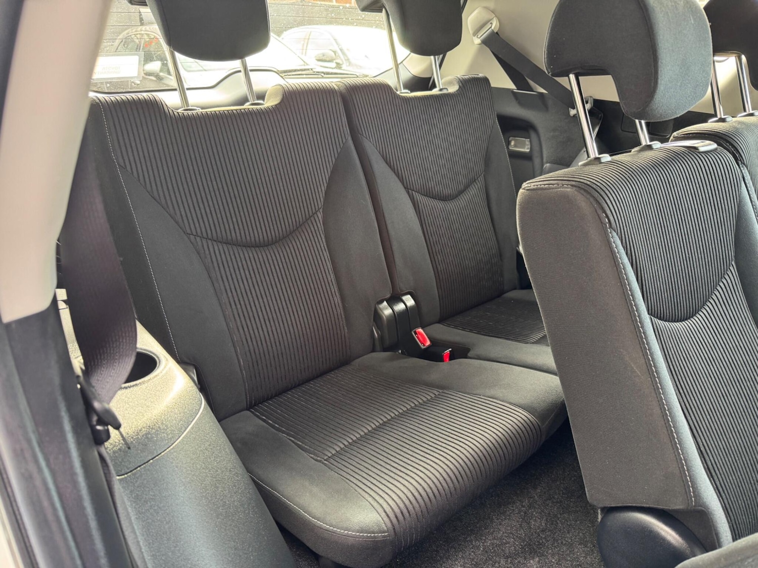 Used Toyota Prius+ for sale - 77016590: Photo 15