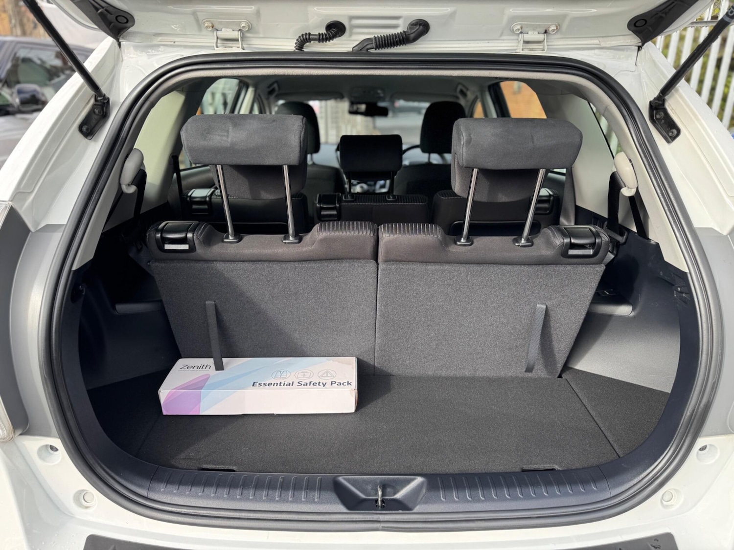 Used Toyota Prius+ for sale - 77016590: Photo 26