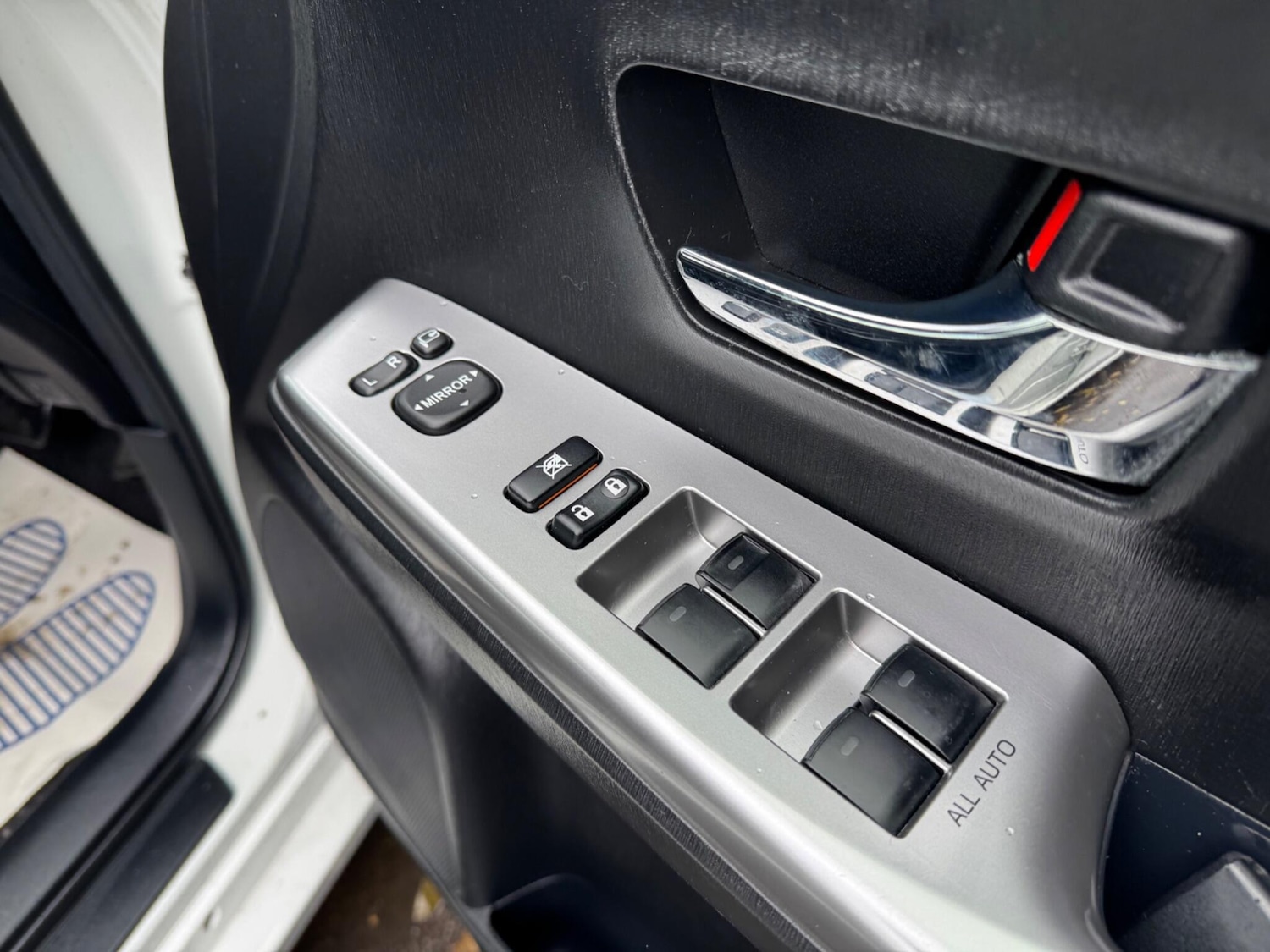 Used Toyota Prius+ for sale - 77016590: Photo 27