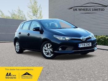 (18) - 1.8 VVT-h Icon Tech CVT Euro 6 (s/s) 5dr