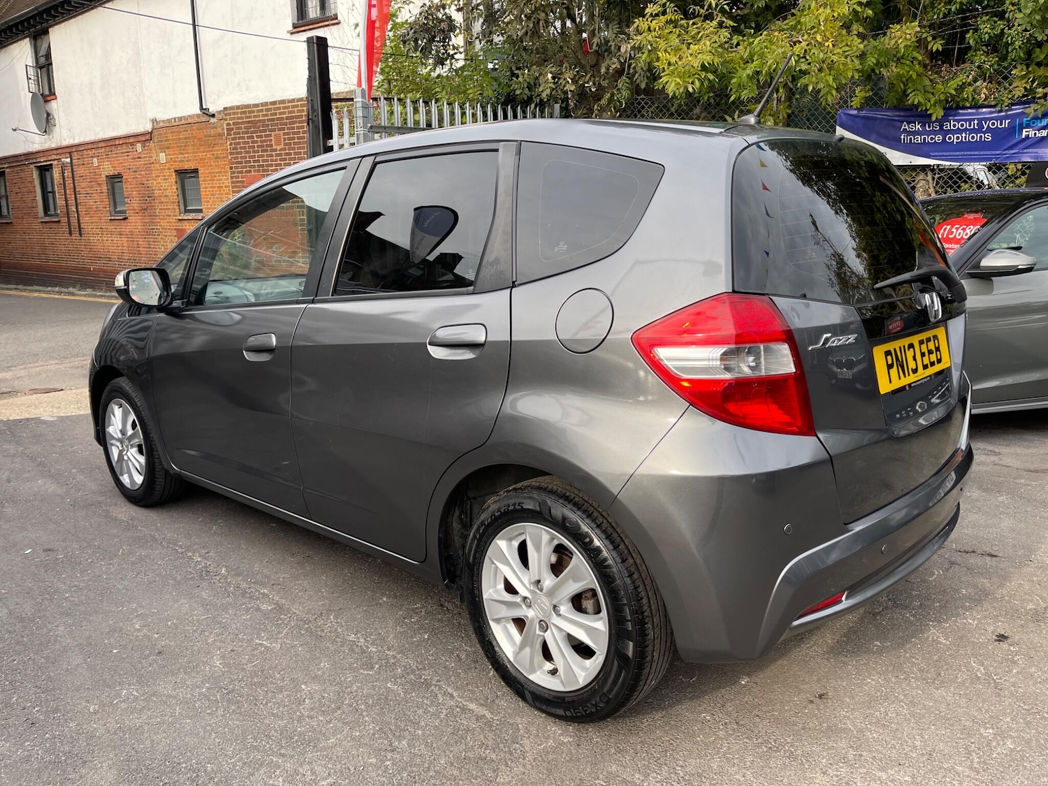 Used Honda Jazz 2013 for sale - 76108937: Photo 12