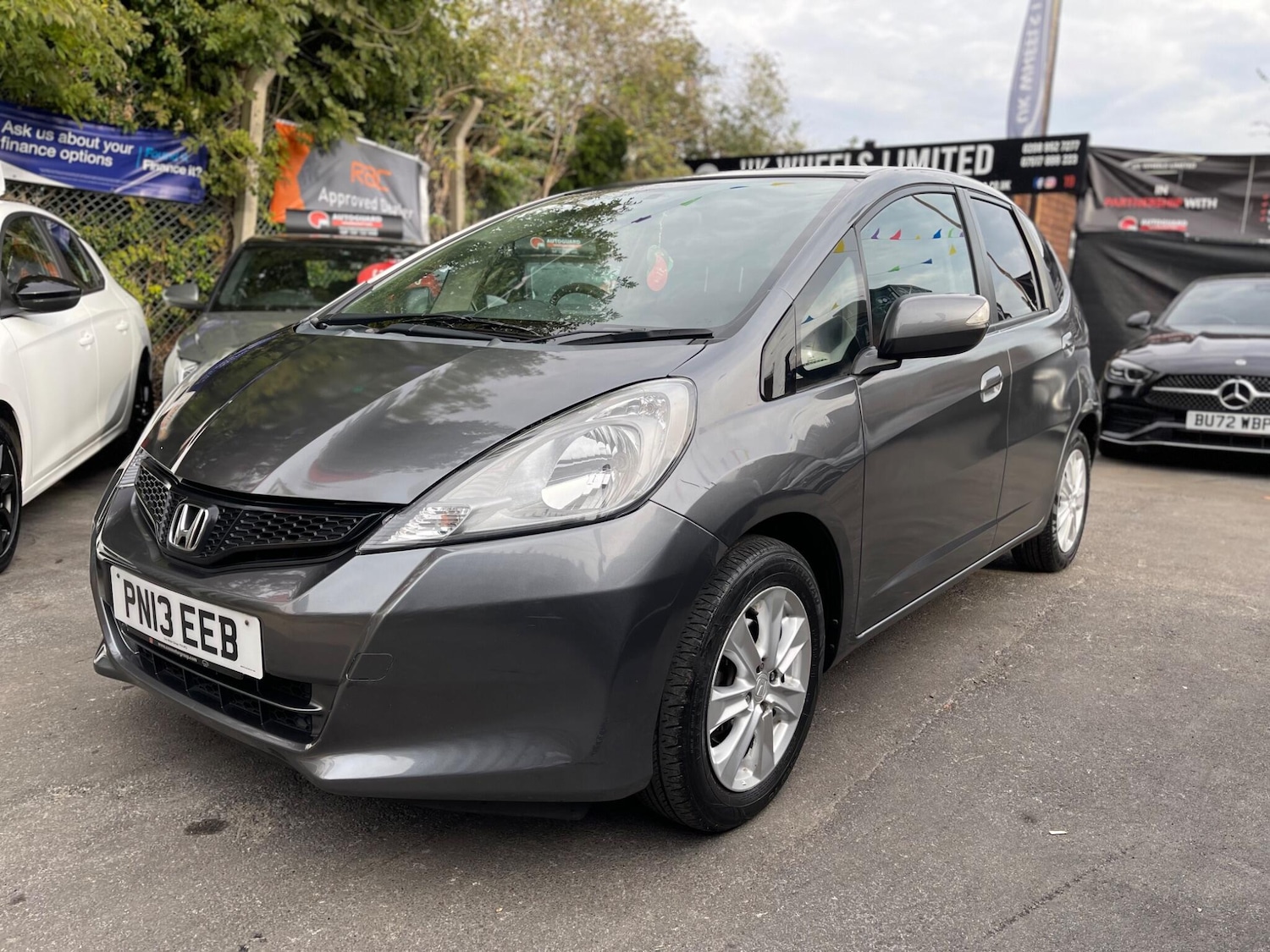 Used Honda Jazz 2013 for sale - 76108937: Photo 9