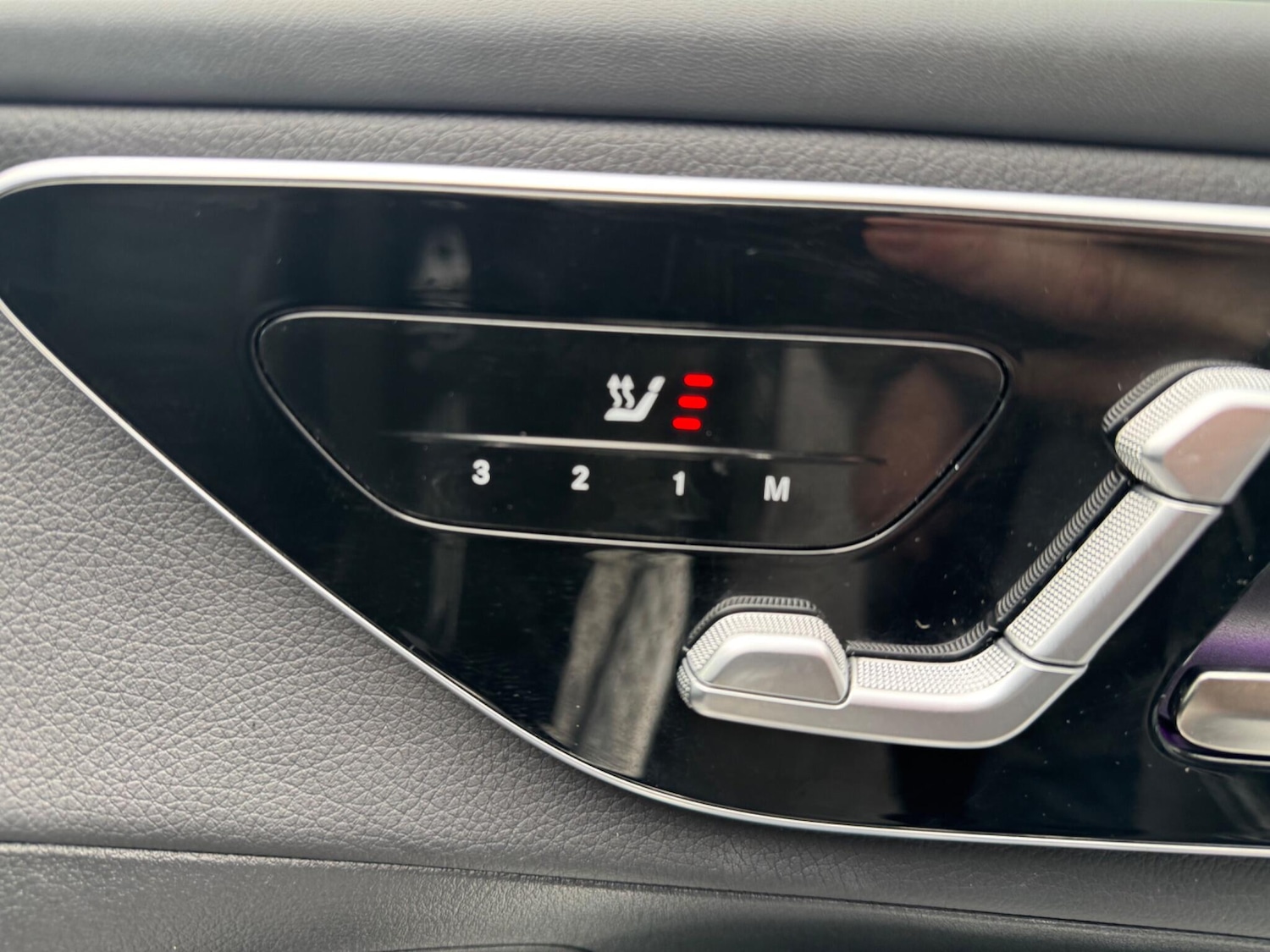 Used Mercedes-Benz GLC 2023 for sale - 77291109: Photo 26