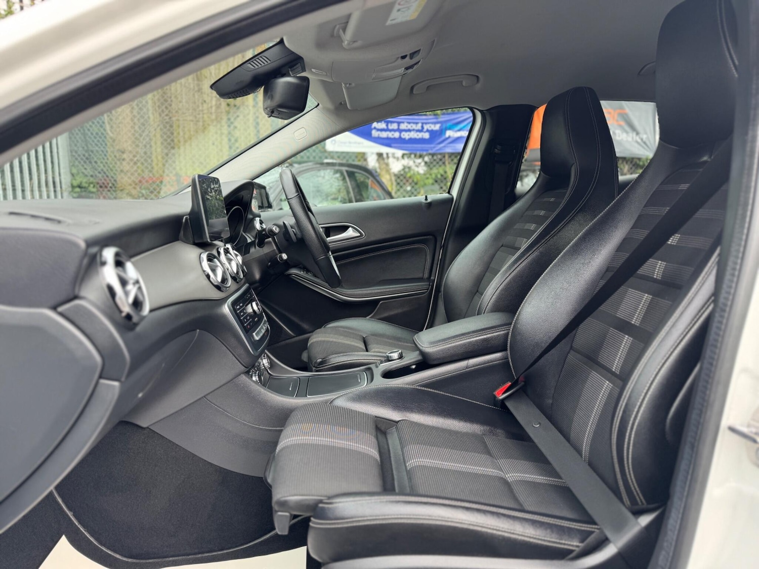 Used Mercedes-Benz GLA for sale - 77696785: Photo 37